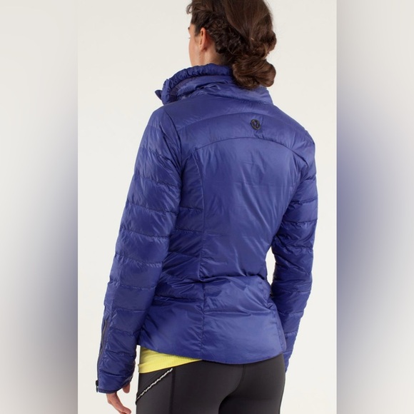 Lululemon Down Town Puffy Jacket  Pigment Blue  size 12 - Picture 3 of 13